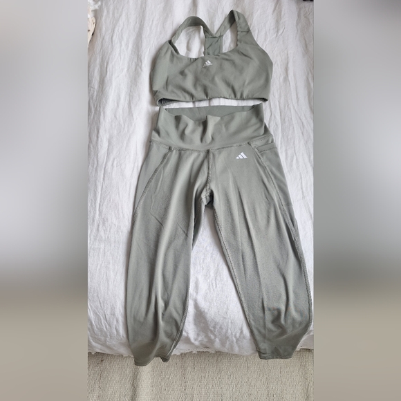 Adidas Performance Set - Picture 3 of 4